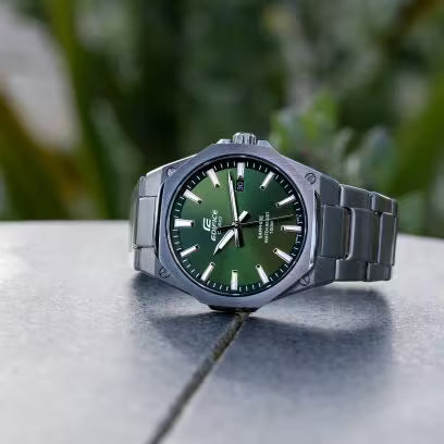 EDIFICE Analogico con 3 lancette EFR-S108D-3AVUEF