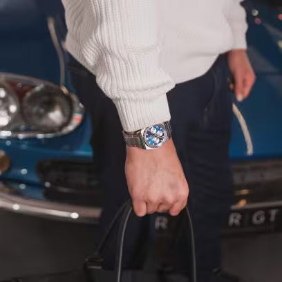 EDIFICE  Cronografo standard EFB-730D-2AV