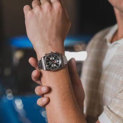 EDIFICE  Cronografo standard EFB-730D-1AV